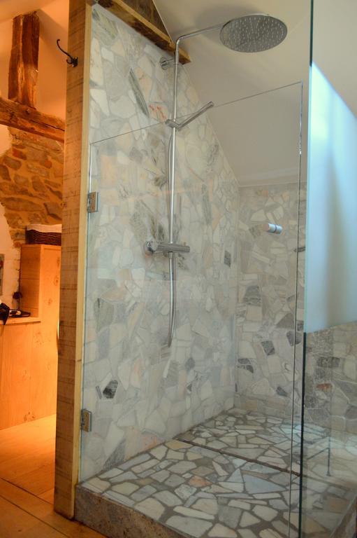 B&B Le Vieux Marronnier Foy-Notre-Dame Quarto foto